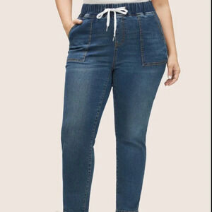 BloomChic Drawstring Elastic Waist Roll Hem Jeans